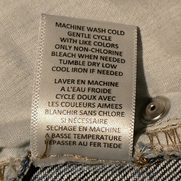 ⚫️ ☆NWOT☆ Tinseltown Destructed Mom Jeans Size 9 Juniors - Picture 10 of 11